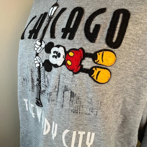 Disney Store Adult LG Mickey Mouse Chicago Hoodie The Windy City Gray - Picture 4 of 9